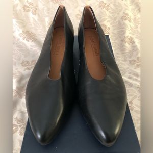 Like New - Gentle Souls by Kenneth Cole Leather flats - Black, size 8 1/2M